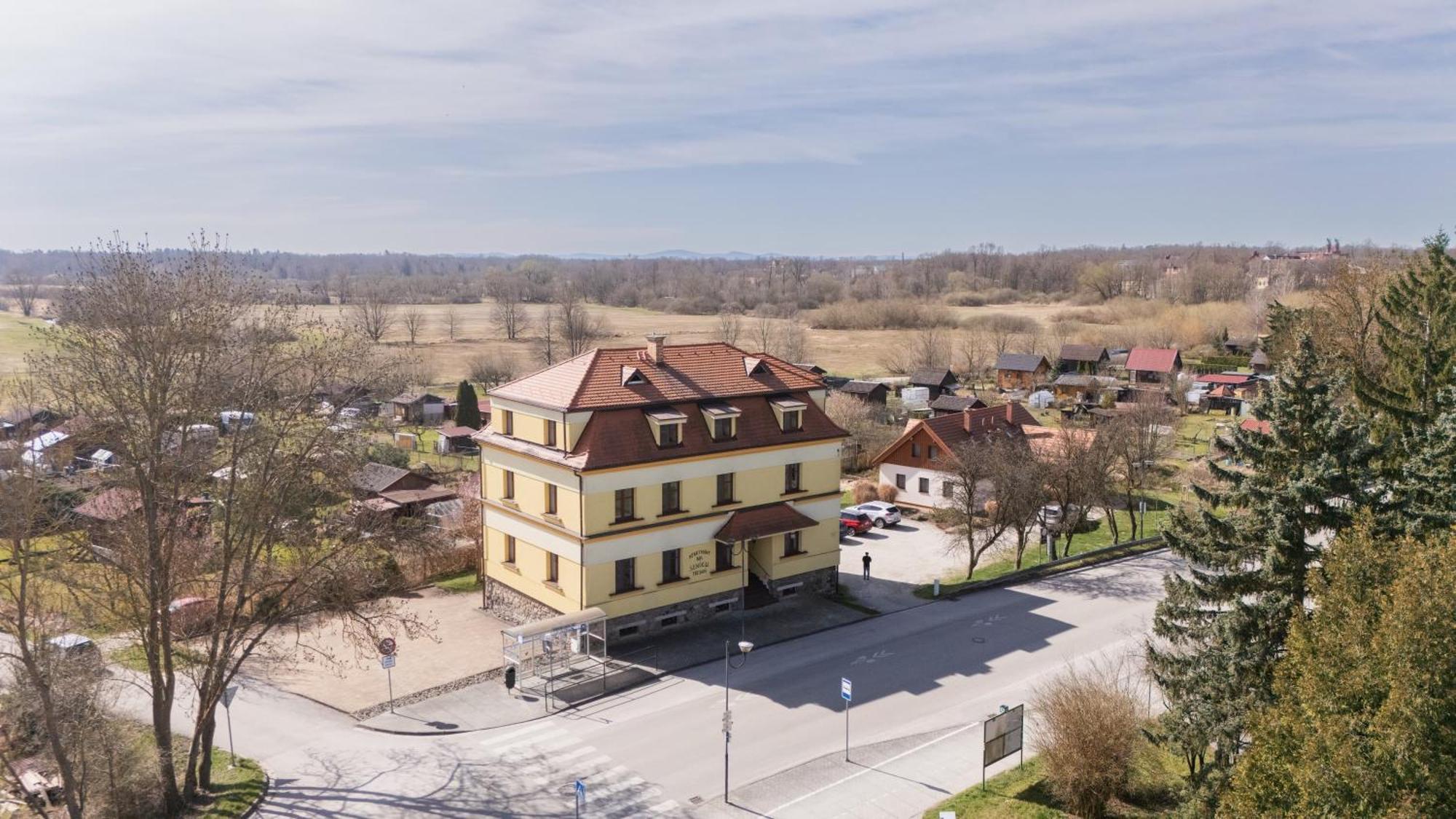 Apartmány Na Seníku Třeboň Kültér fotó